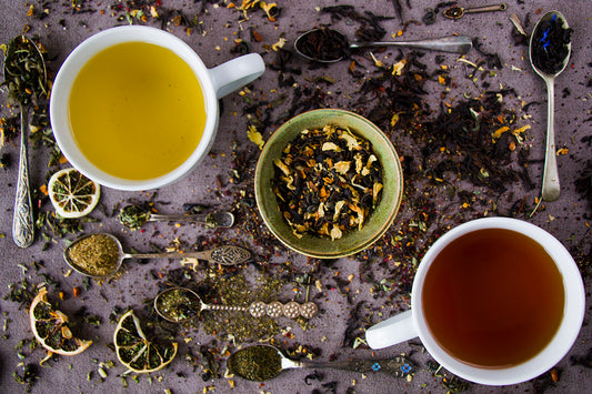 The Difference Between Oolong Tea and Green Tea